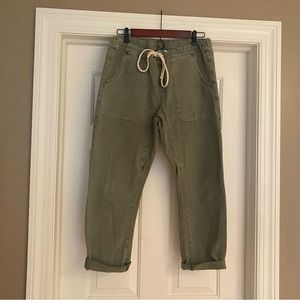 One Teaspoon Green Khaki pants Size Small